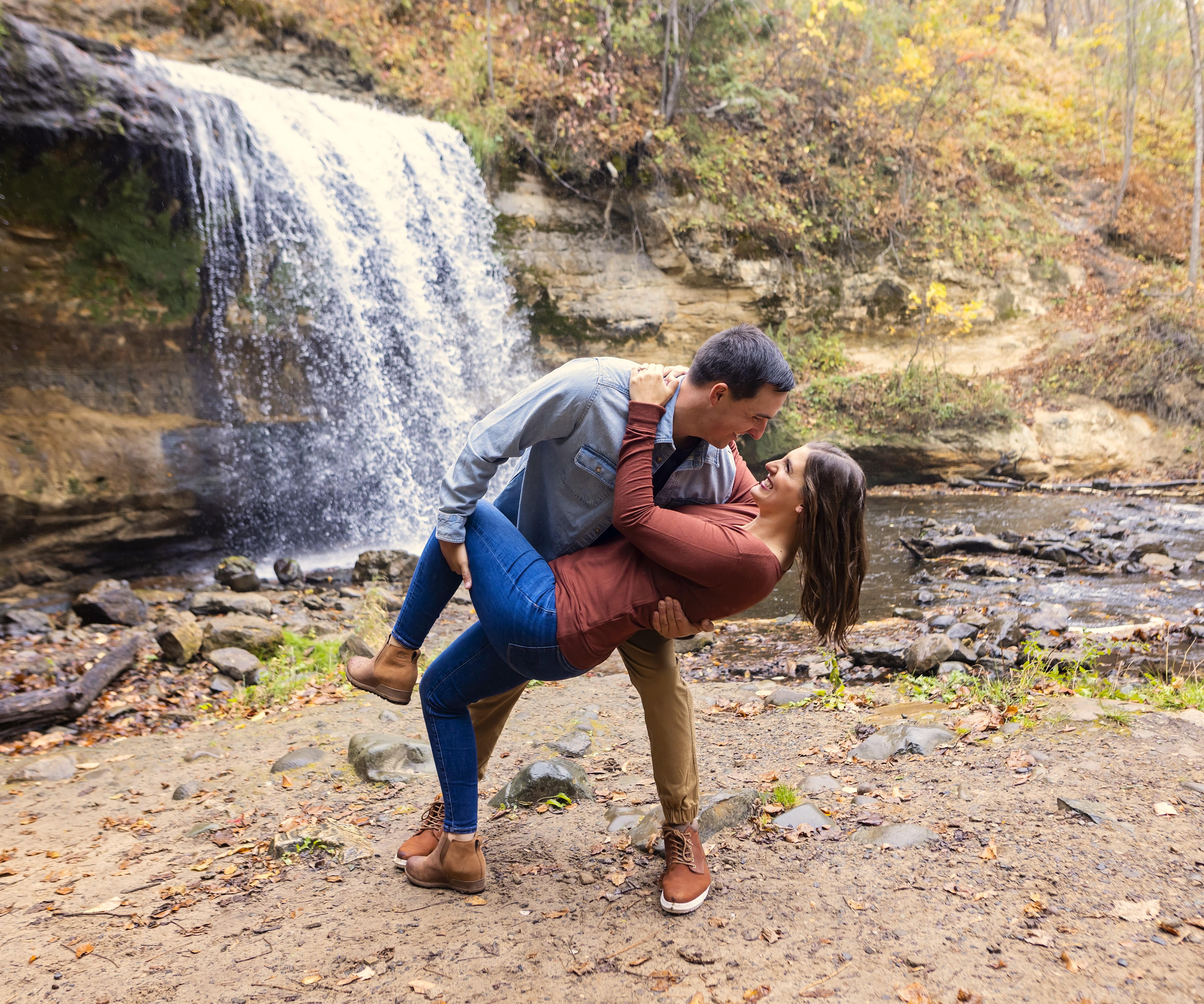 The Wedding Website of ROB FREEMAN and ABBY BROADWELL