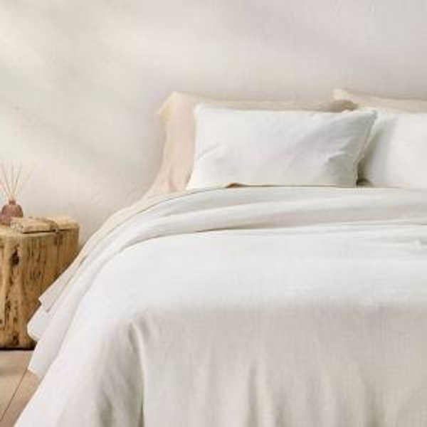 King Heavyweight Linen Blend Duvet Cover & Sham Set White - Casaluna™: OEKO-TEX Certified, Zipper Closure, Year-Round