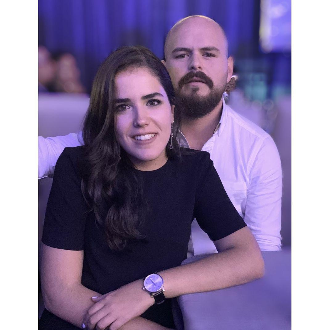 Nuestra primera fiesta juntos.