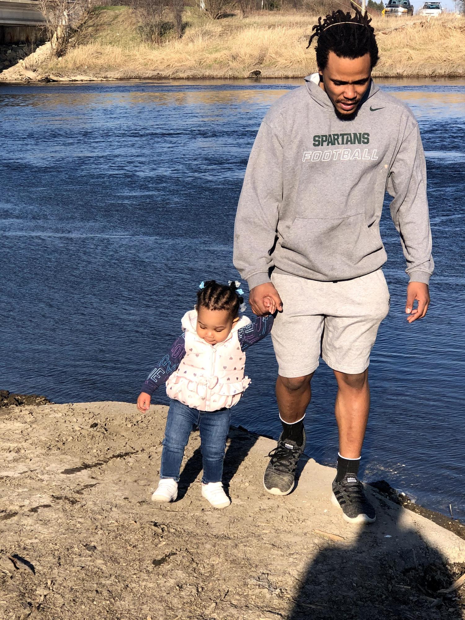 Viewing the Milwaukee River while walking trails