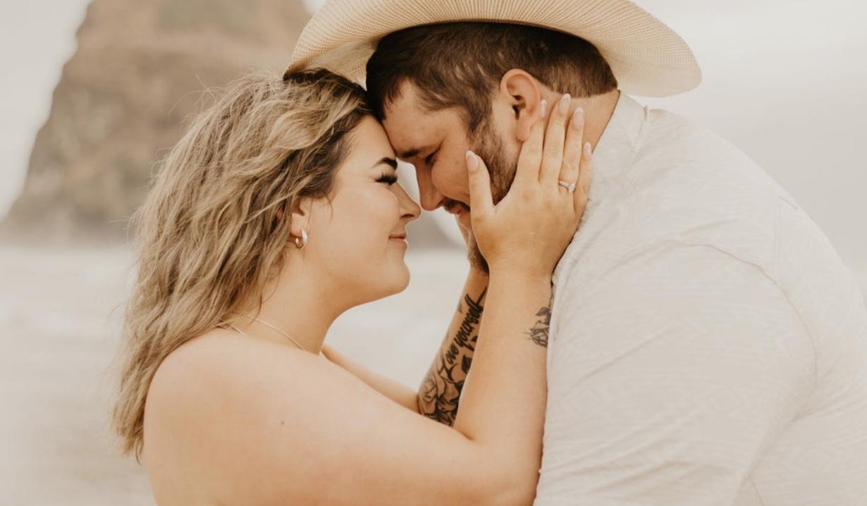 The Wedding Website of Naomi Schaaf and Matthew Hankins-Hogue
