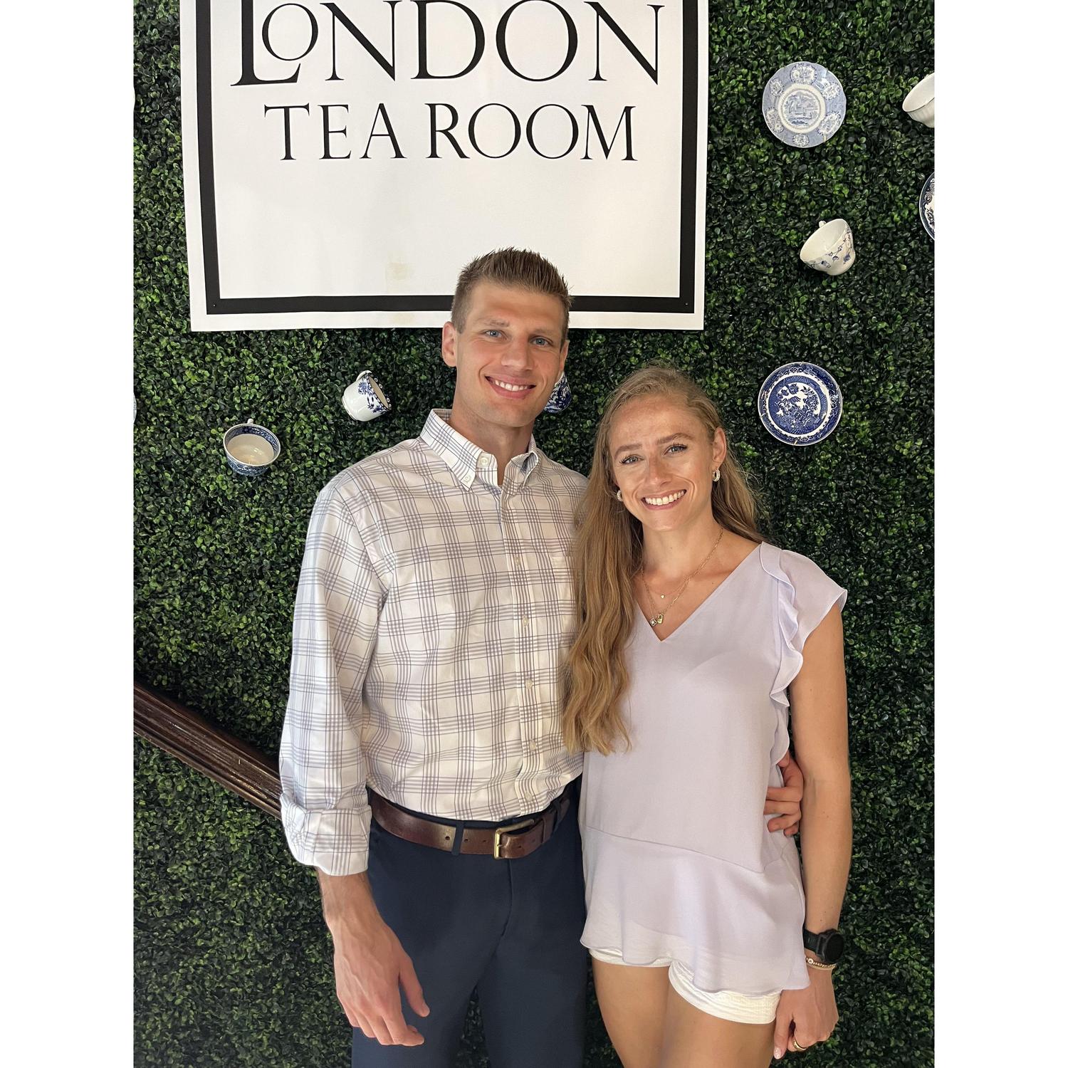 Our trip to St. Louis and enjoying the tea room one last time!