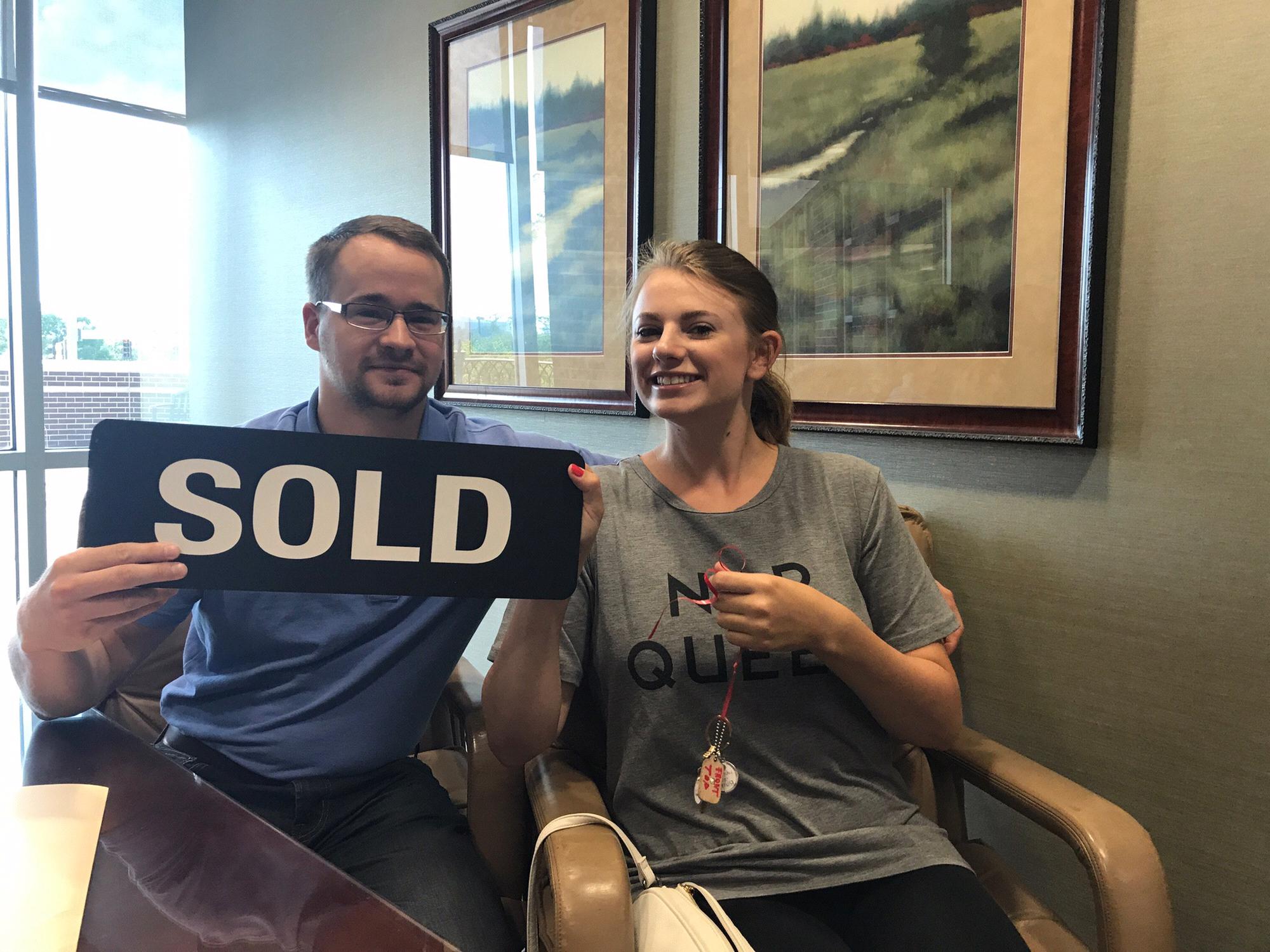 We bought a house!! July 20th, 2017