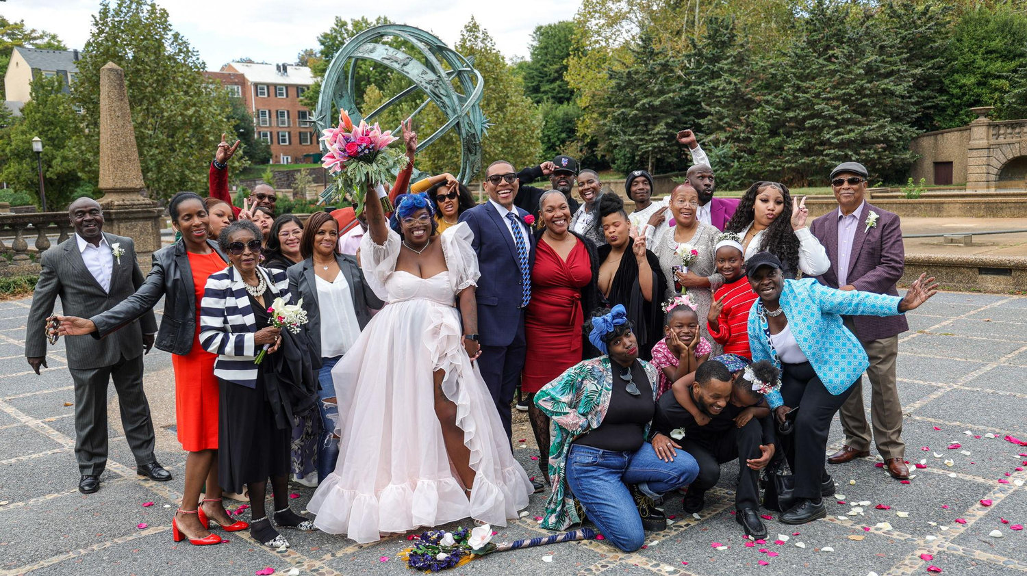 The Wedding Website of Kamani Jefferson and Kathleen White
