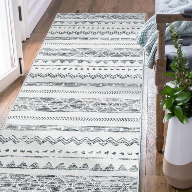 jinchan Boho Runner Rug 2x6 Area Rug Hallway Kitchen Rug Outdoor Moroccan Floor Cover Rug Geometric Bohemian Mat Black Thin Rug Diamond Non Slip Carpet for Living Room Bedroom Dining Room Bathroom