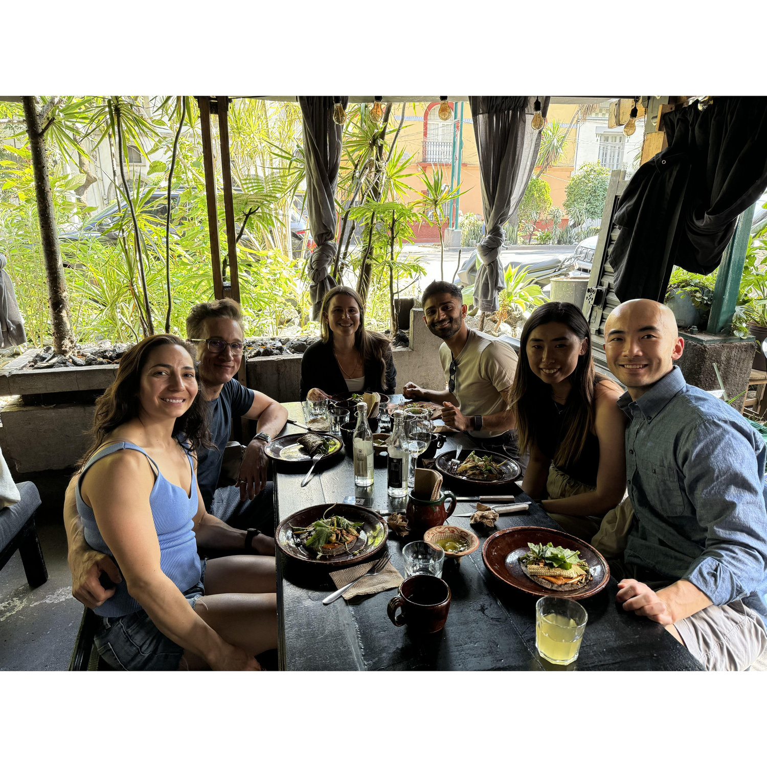 Neel, Virginia, Eric, Cecilia, Facu and I eating our way through CDMX.