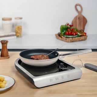 Contemporary Portable Induction Cooker