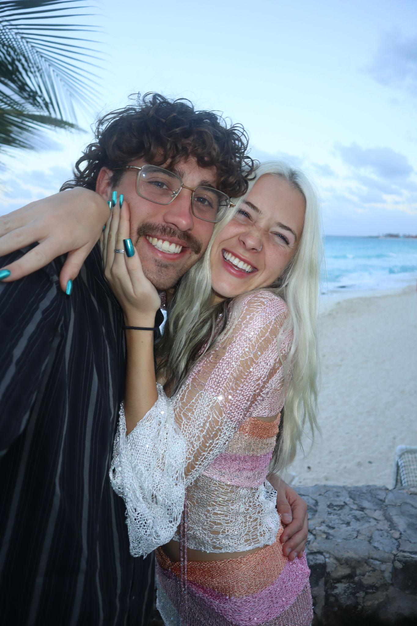 The Wedding Website of Sasha Tarnovsky and Andrew Burror