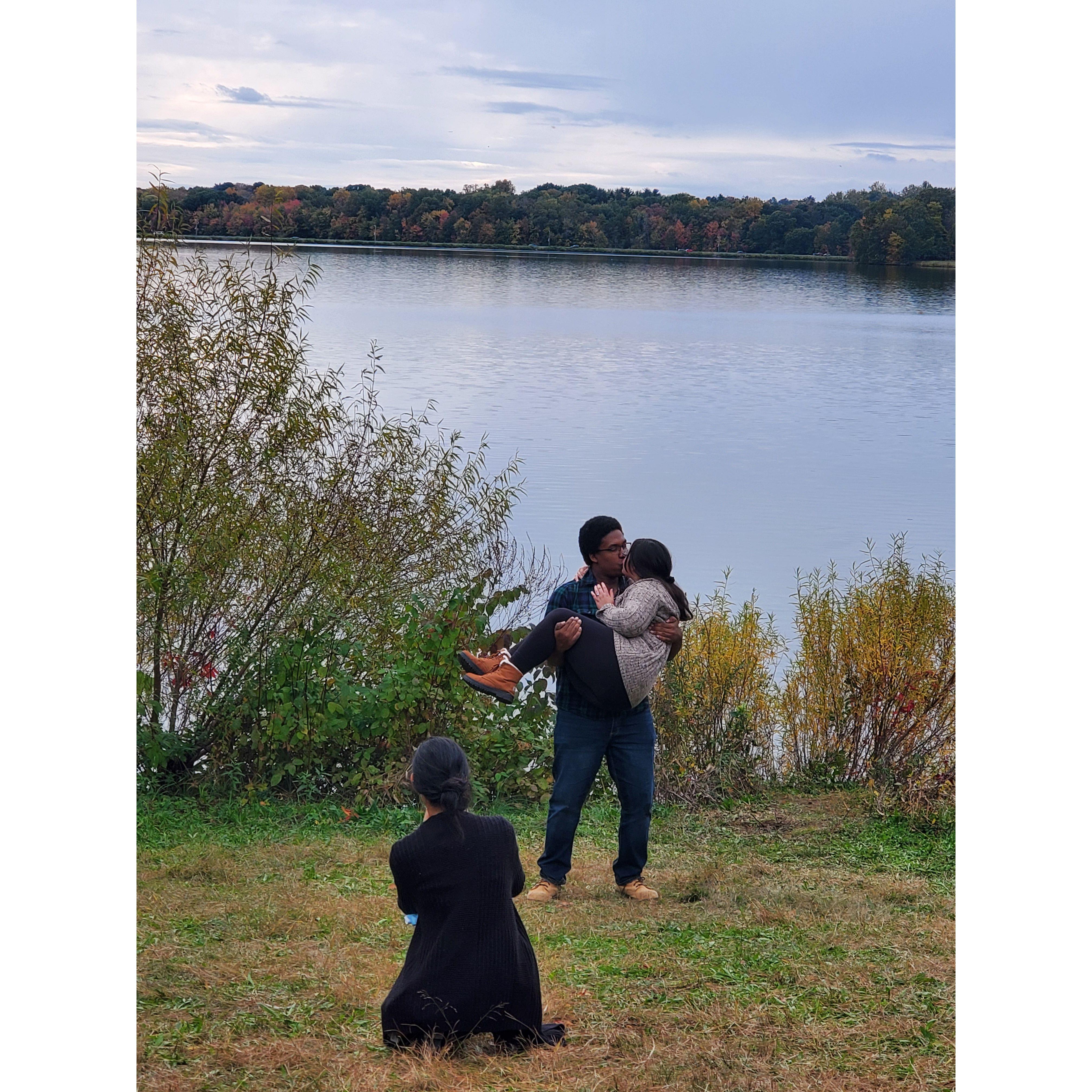 A kiss for my new fiancé