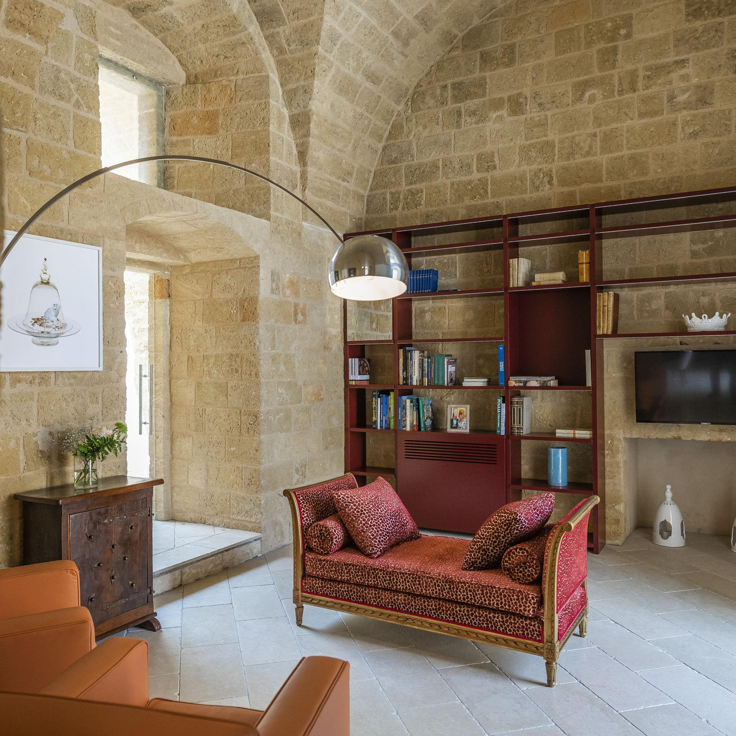 A space in the lobby of the Castello.