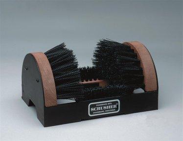 Scrusher Cleans Sole And Sides