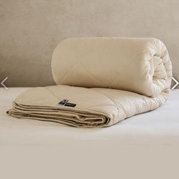 Woolroom Deluxe Washable Wool Comforter - All Season