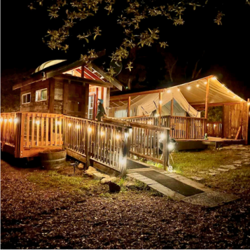 Majestic Tent Cabin Exterior