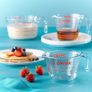 Glass Measuring Cups Set, Set of 3 l Pyrex