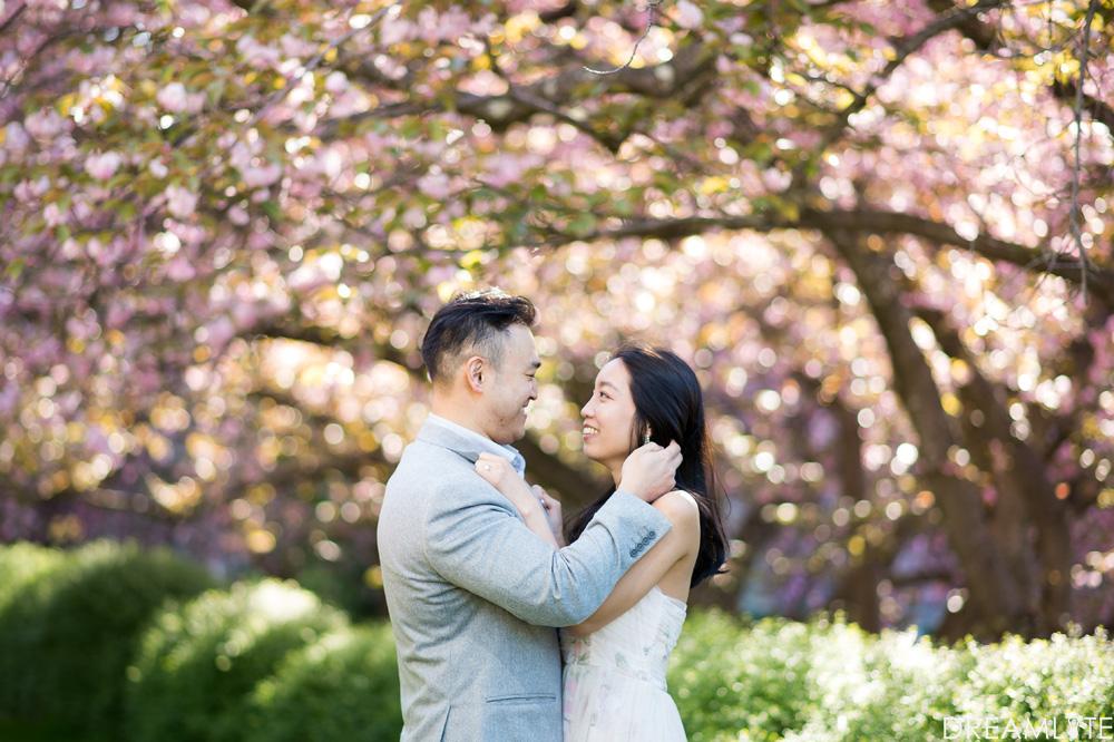 The Wedding Website of Joy Hou and Jeffrey Yeung
