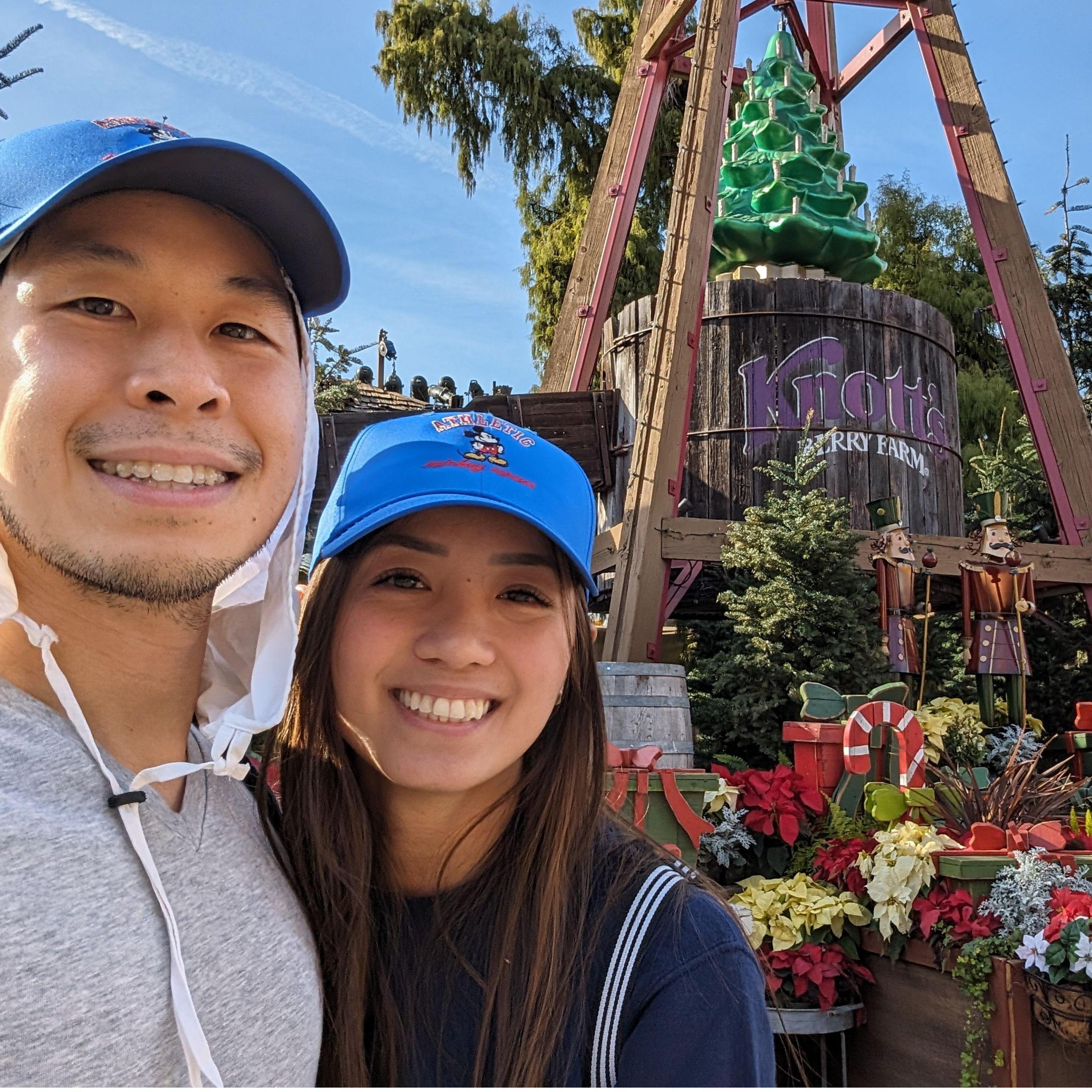 Went to Knott's and got the food pass lol