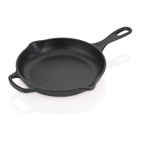Le Creuset LS2024B-2320 Signature Iron Handle Skillet, 9", Licorice