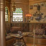 Historic Hixon House Museum