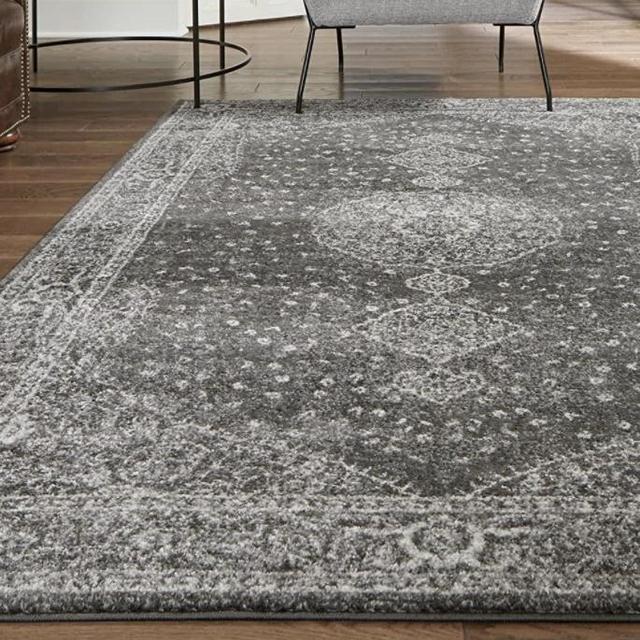 7x10 Area Rug