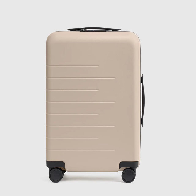 Expandable Carry-On Hard Shell Suitcase - 21"