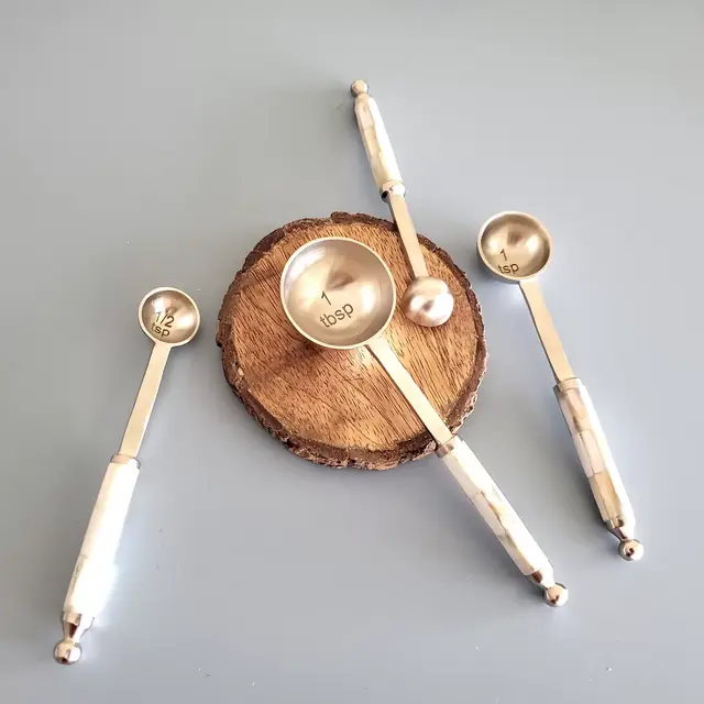 Mother of Pearl Measuring Spoons Set - Matte Silver Finish with MOP inlay handles - 1 Table spoon to 1/4 Tea Spoon - Handmade Gift Boxed