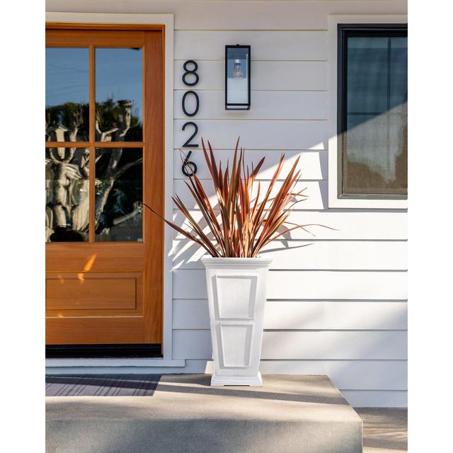 Abram Self-Watering Pot Planter