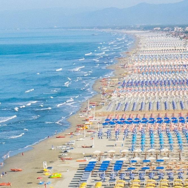 Viareggio, Italy Fund