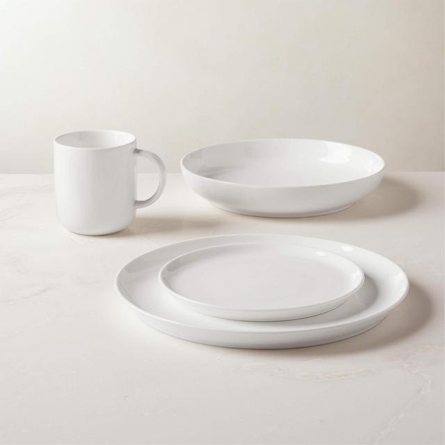 Contact 4-Piece White Place Setting with Pasta Bowl