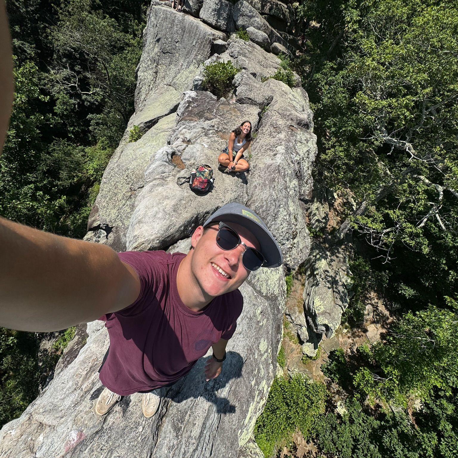 King and Queen Seat hike