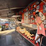 Harry's Café de Wheels - Woolloomooloo