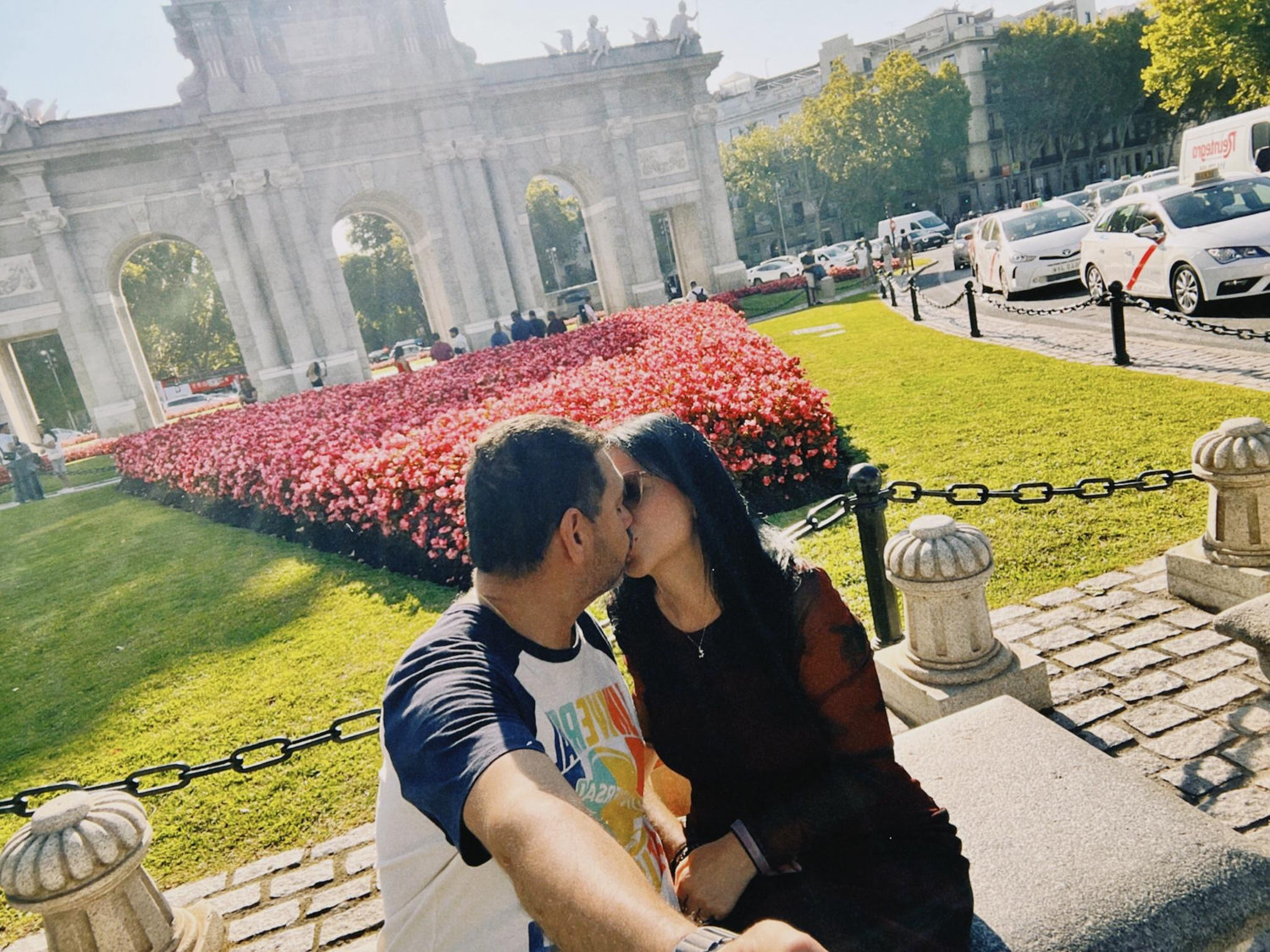 The Wedding Website of Tavi coronado and Angelita Munar