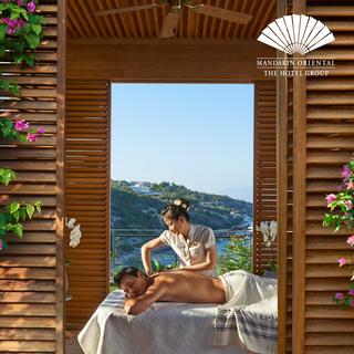 Mandarin Oriental Hotel & Spa $225 Gift Card