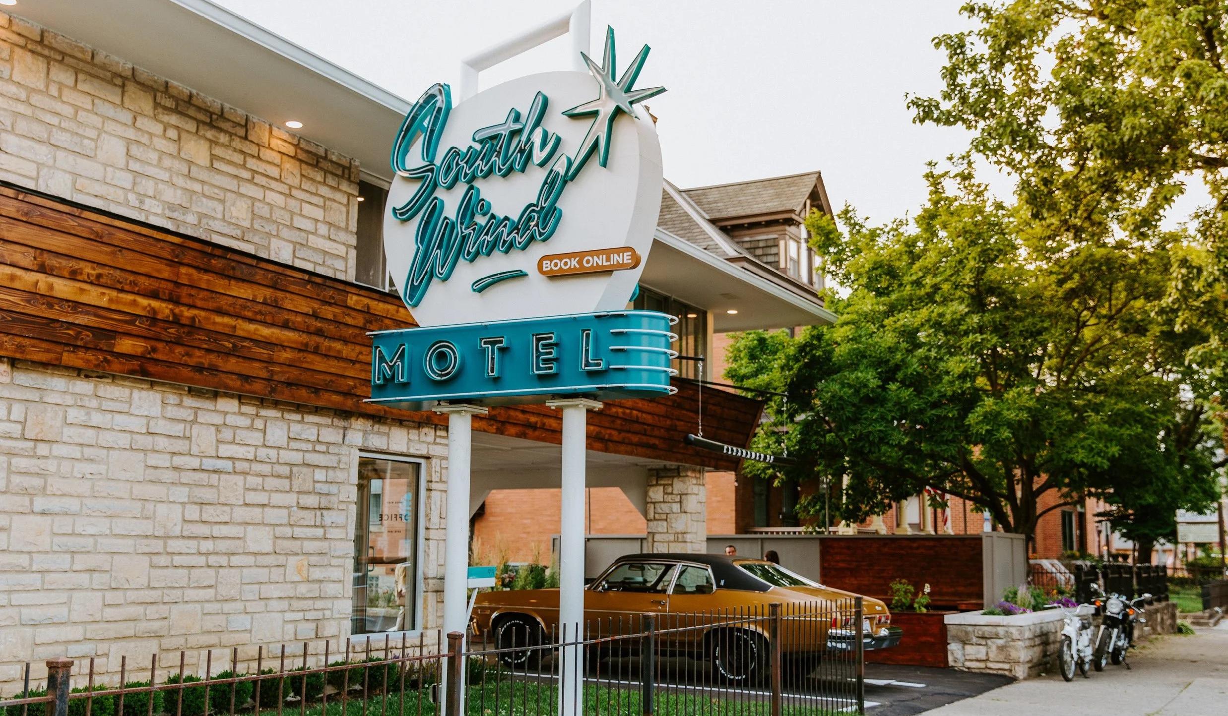 The Wedding Website of janelle bonfour-mikes and henry griffy