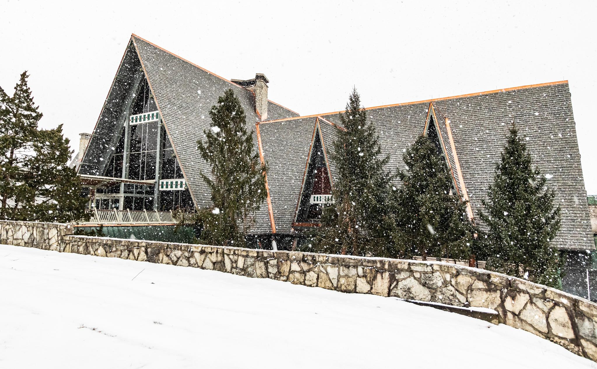 The Wedding Website of Cara Walters and Austin Rose