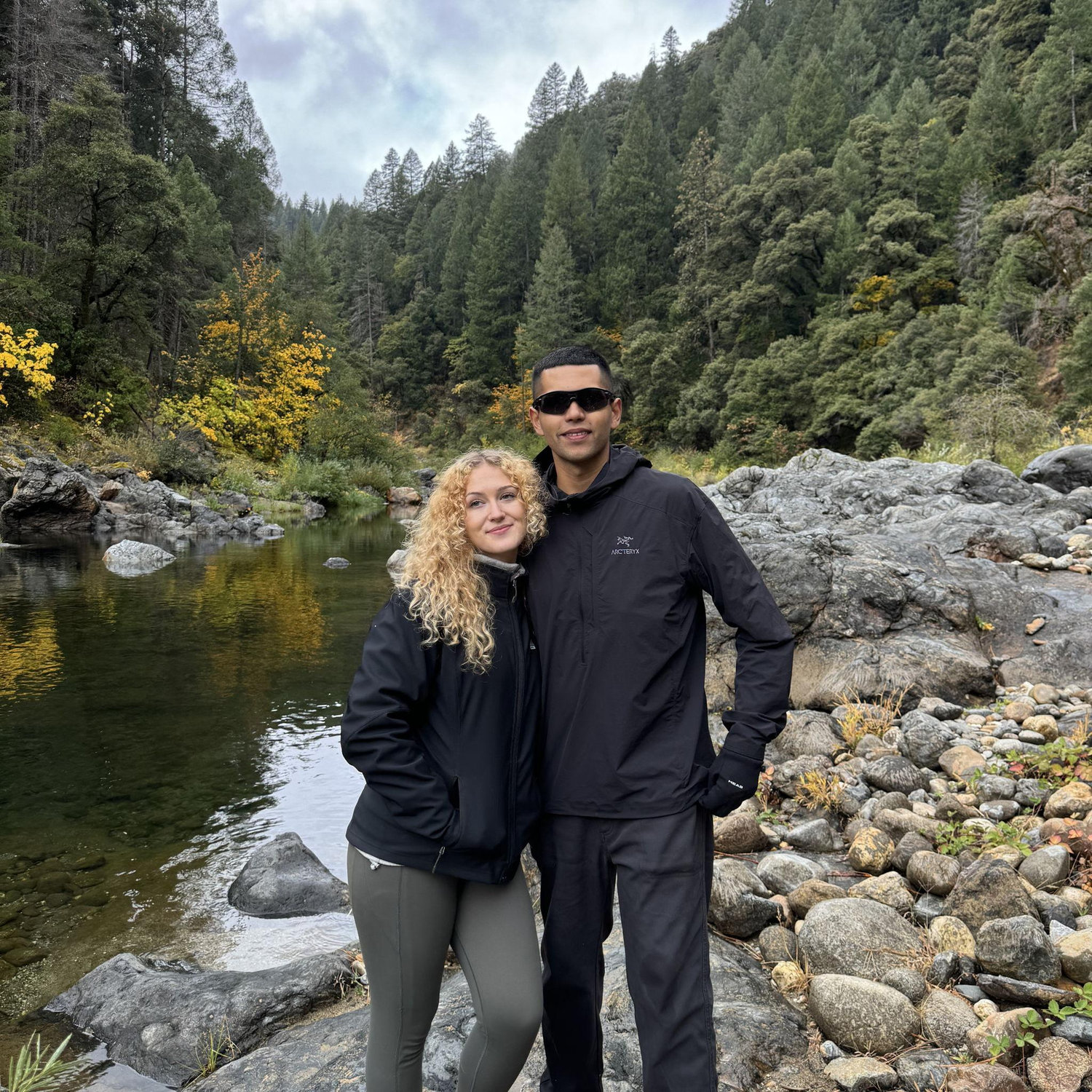 One of many hikes / Una de muchas caminatas (2024)
