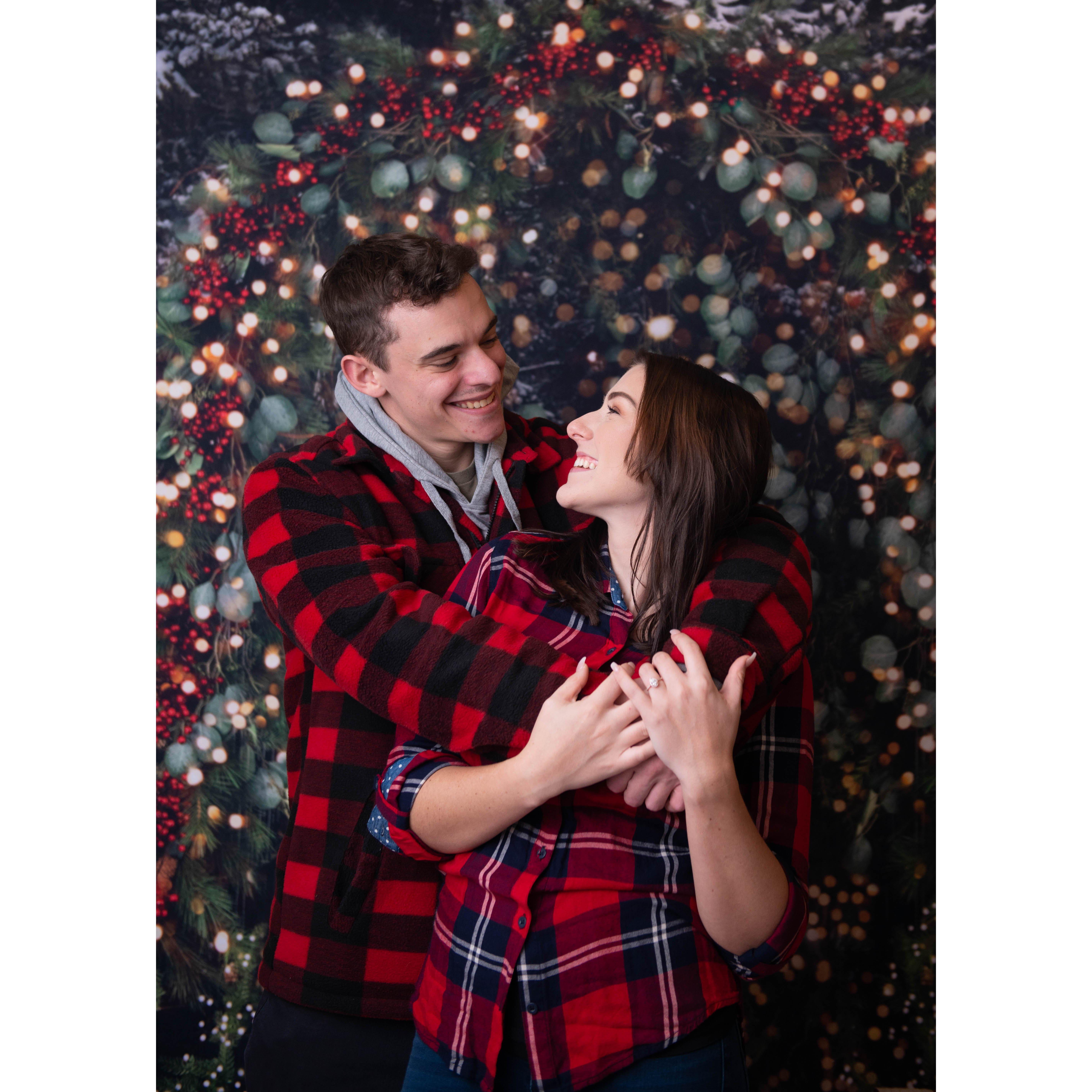 Christmas Engagement Photos 2022