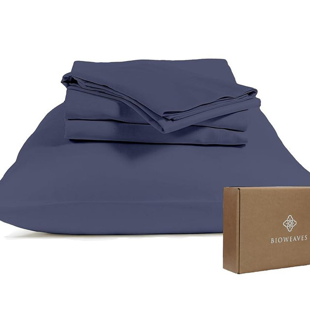 BIOWEAVES 100% Organic Cotton Sheets, 300 Thread Count 4-Piece GOTS Certified Bed Sheet Set Fits Mattress Upto 17" Deep Pocket, Soft & Silky Sateen Weave (Queen, Mineral)