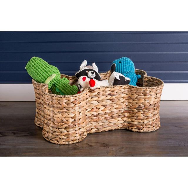 Bone Pet Hyacinth Basket