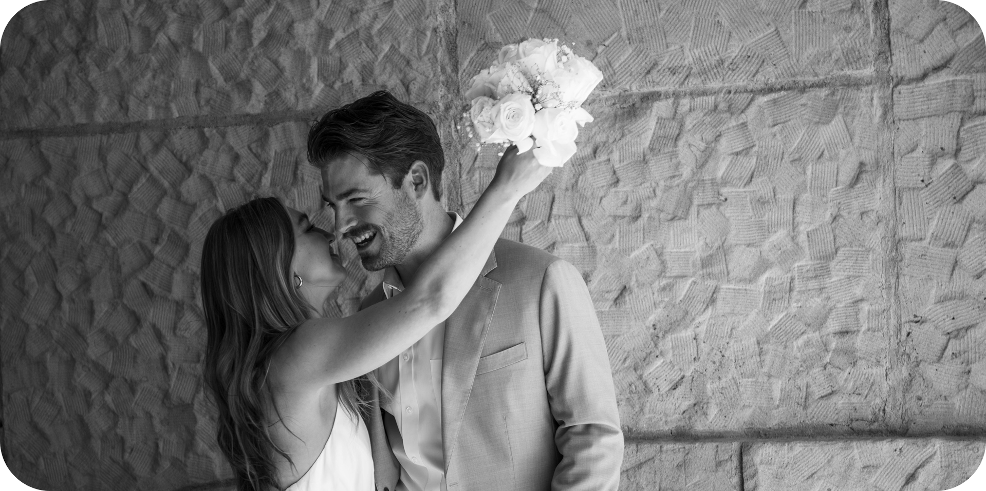 The Wedding Website of Isabella Larson and Ryan Goeglein