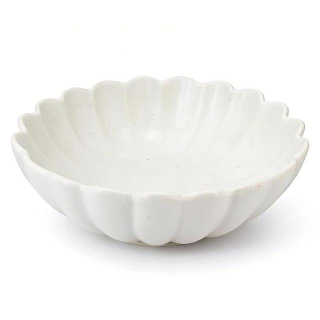 10.5 Inch Large Scalloped Fruit Bowl for Kitchen Counter, Handcrafted White Ceramic Decorative Bowl with Wavy Fluted Edge, Catch-all Bowl for Entryway Keys, Neutral Home Decor Centerpiece Bowl