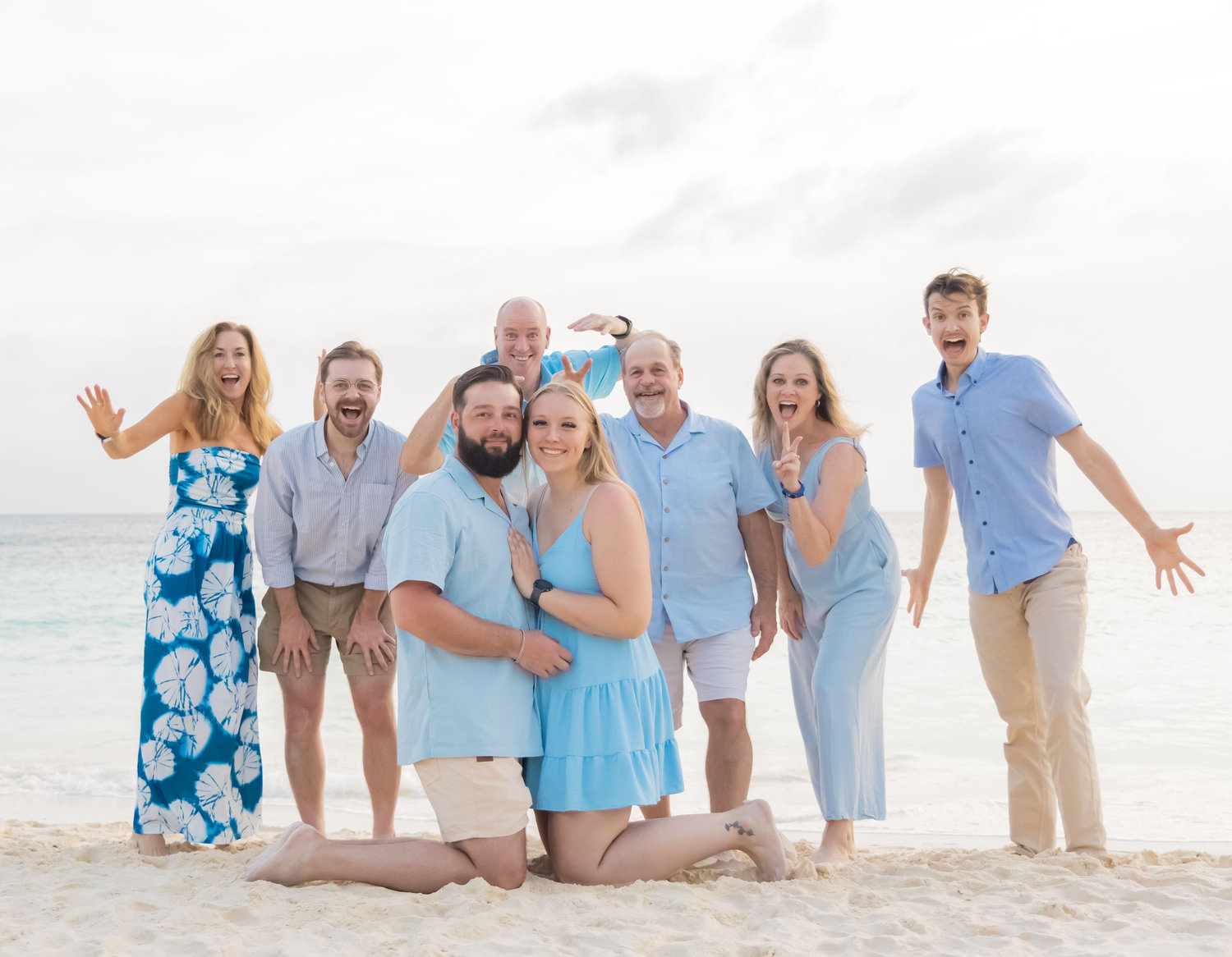 The Wedding Website of Abigail Archambault and Andrew Morrison