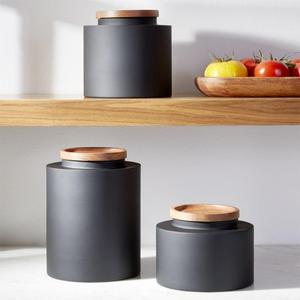 Clark Medium Matte Black Canister