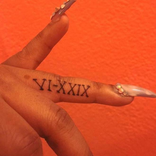 Two weeks before he proposed, I tatted his birthday on my ring finger..... (pre-ring)