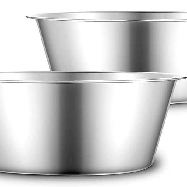 URBUDDIES 1.1 Gallon Extra Large Dog Bowls, 2 Pack, XL Stainless Steel Dog Water Bowls for XLarge Dogs, Polished, Dishwasher Safe, Easy to Clean