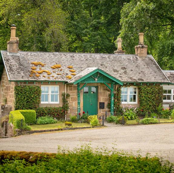 Honeymoon Scottish Cottage Stay