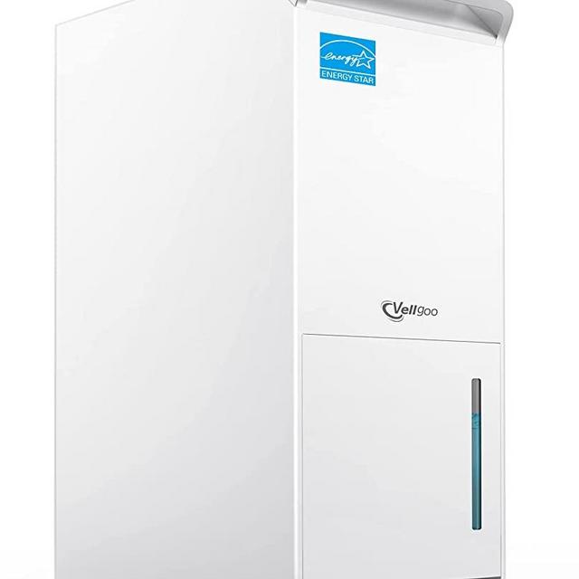 Vellgoo 1,500 Sq.Ft Energy Star Dehumidifier for Basement with Drain Hose, 22 Pint 2019 DOE DryTank Dehumidifiers for Large Room, Suit for Garden Hose, Intelligent Humidity Control, 24H Timer