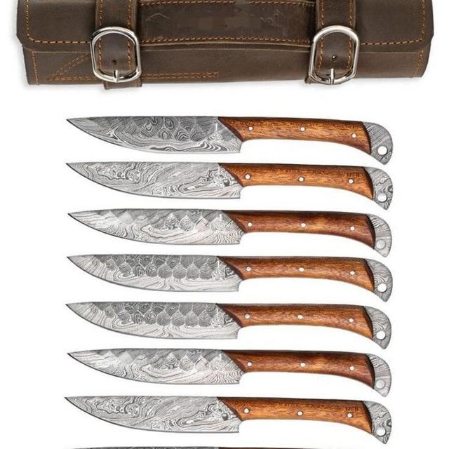 The Lotus/8-Pieces steak knife set