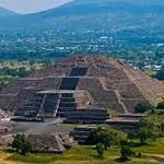 Teotihuacán Pyramids