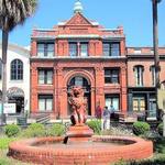 Historic Savannah Guided Walking Tour