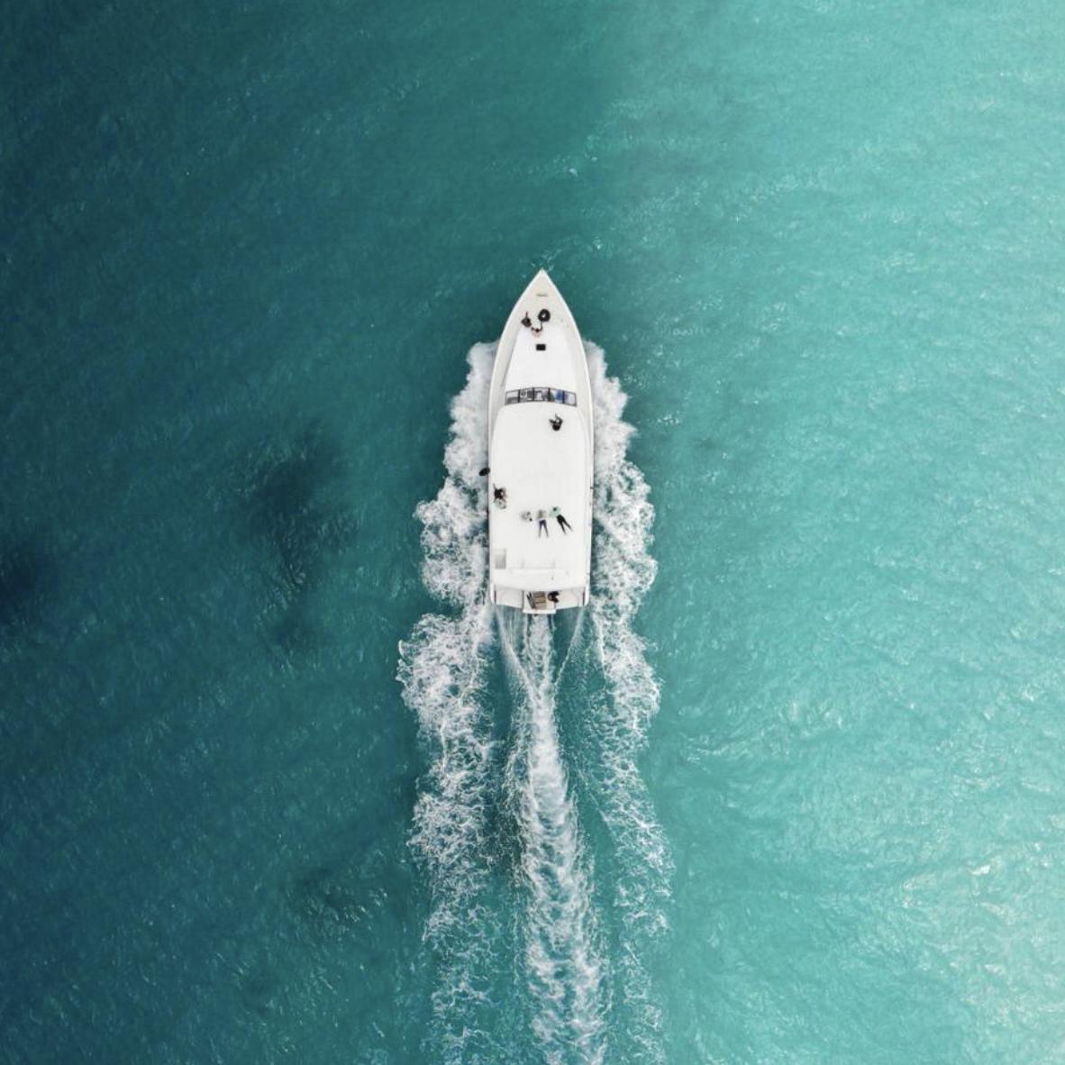 Honeymoon: Boating for two